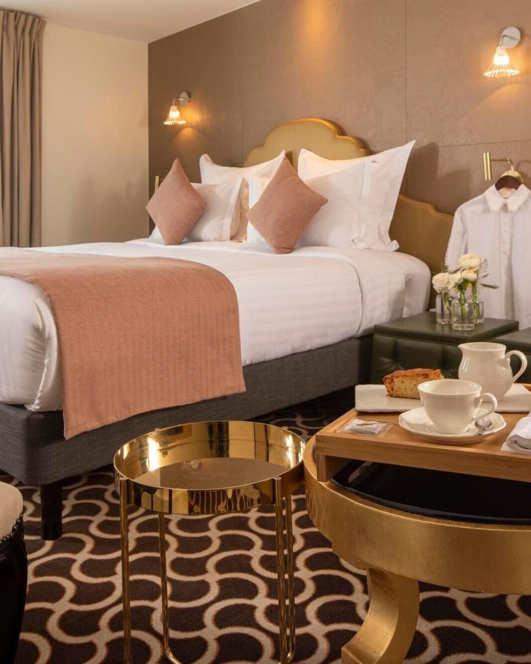 Grand Near Igi Airport Hotel 4*