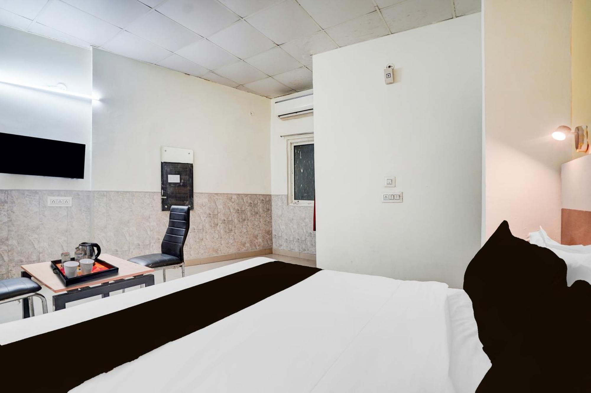 Super O Vishkarma Colony Formerly Harmony Palace New Delhi