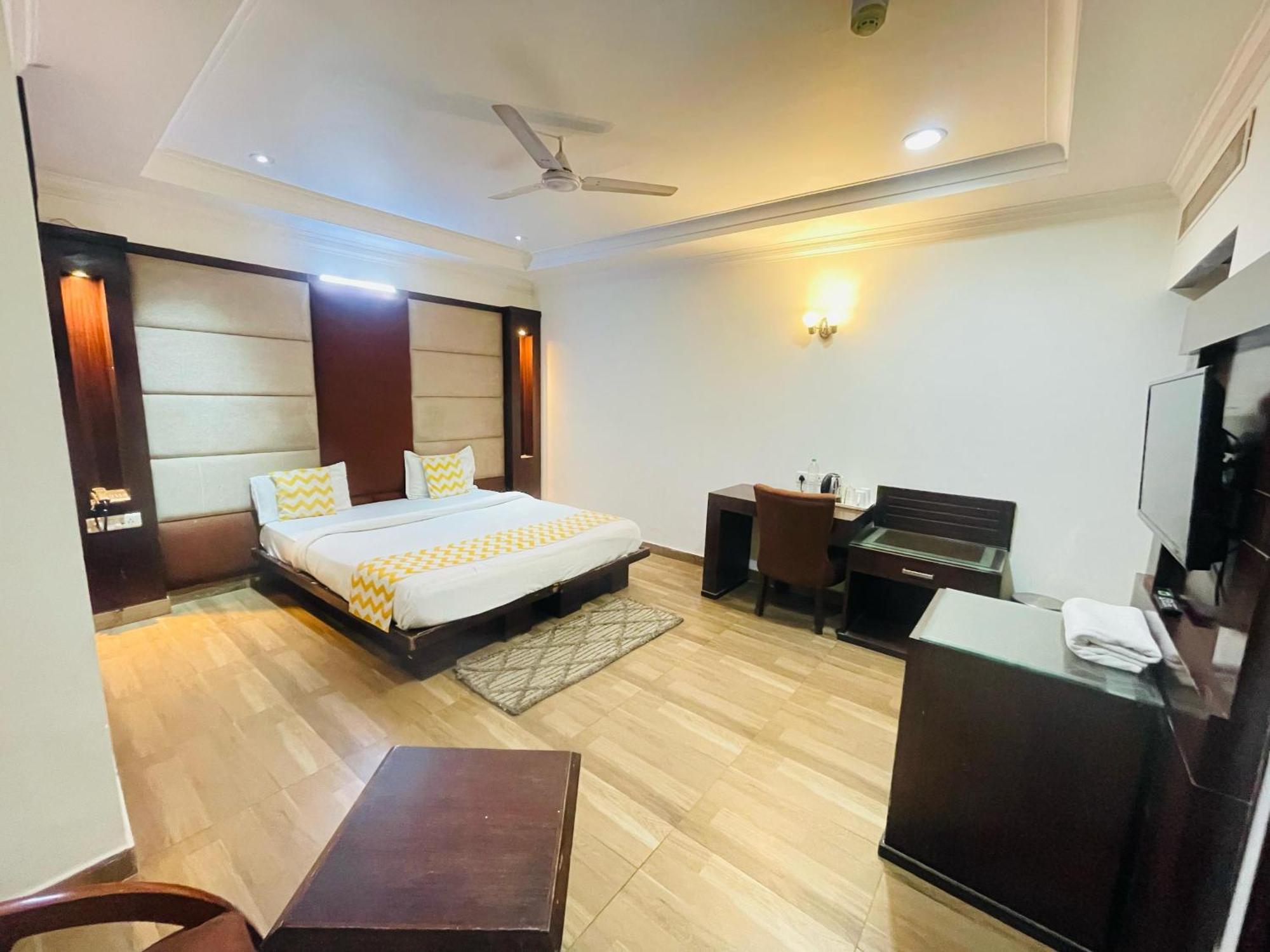 Imperial - Nehru Place *