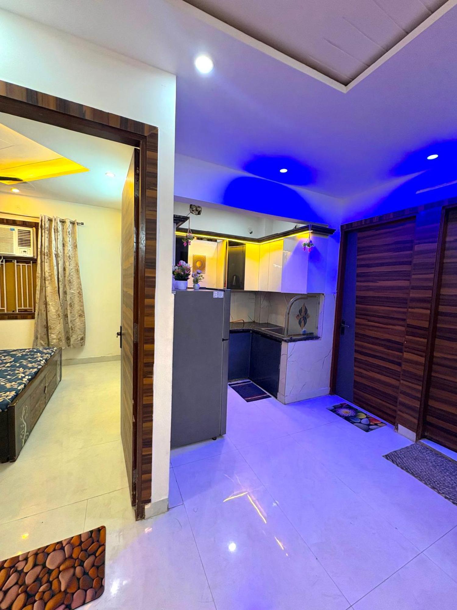Apartment Luxury 2 Bhk In *