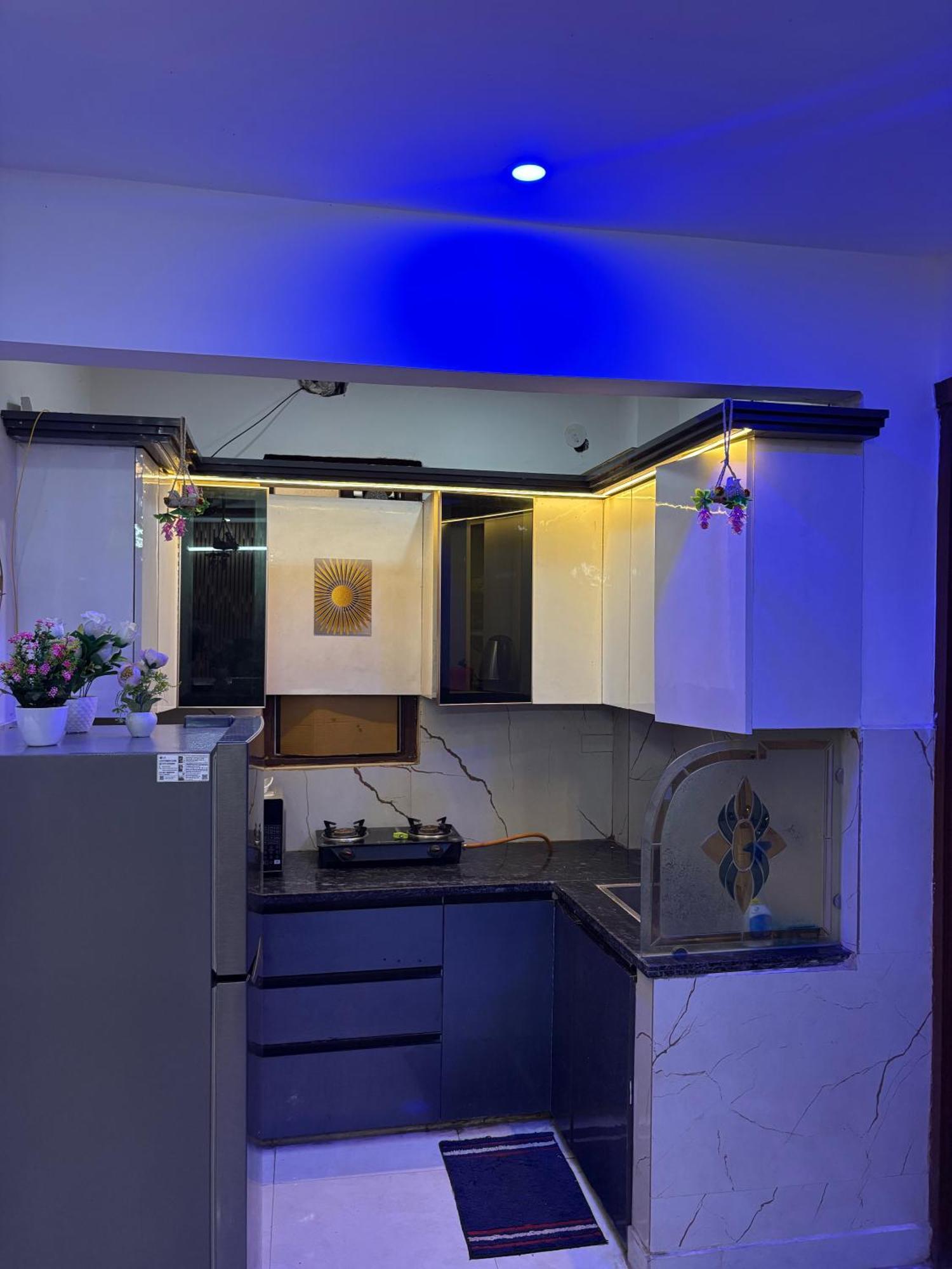 Apartment Luxury 2 Bhk In New Delhi