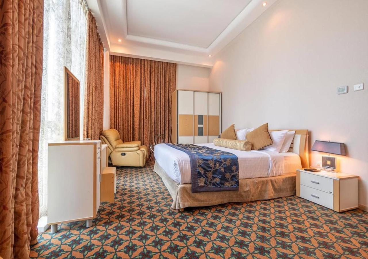 Hotel De Belwood Near Igi Delhi Airport New Delhi