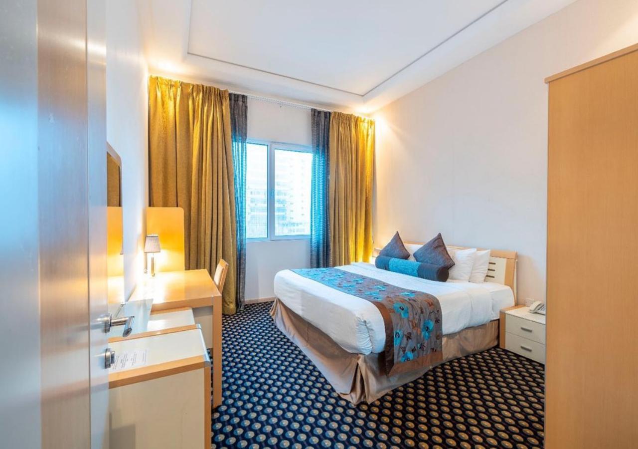 Hotel De Belwood Near Igi Delhi Airport New Delhi