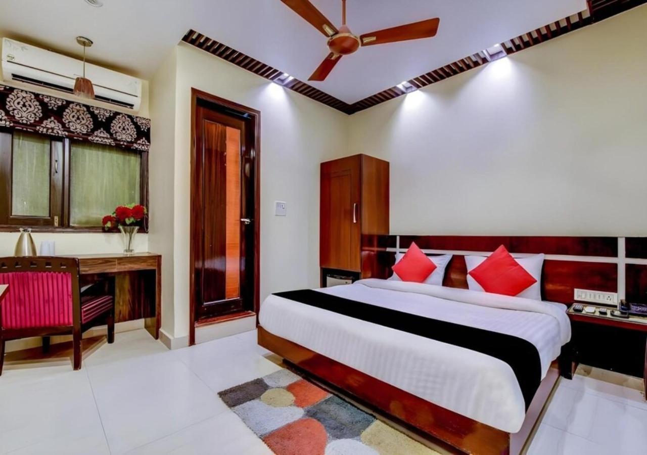Hotel Aeron Paharganj New Delhi