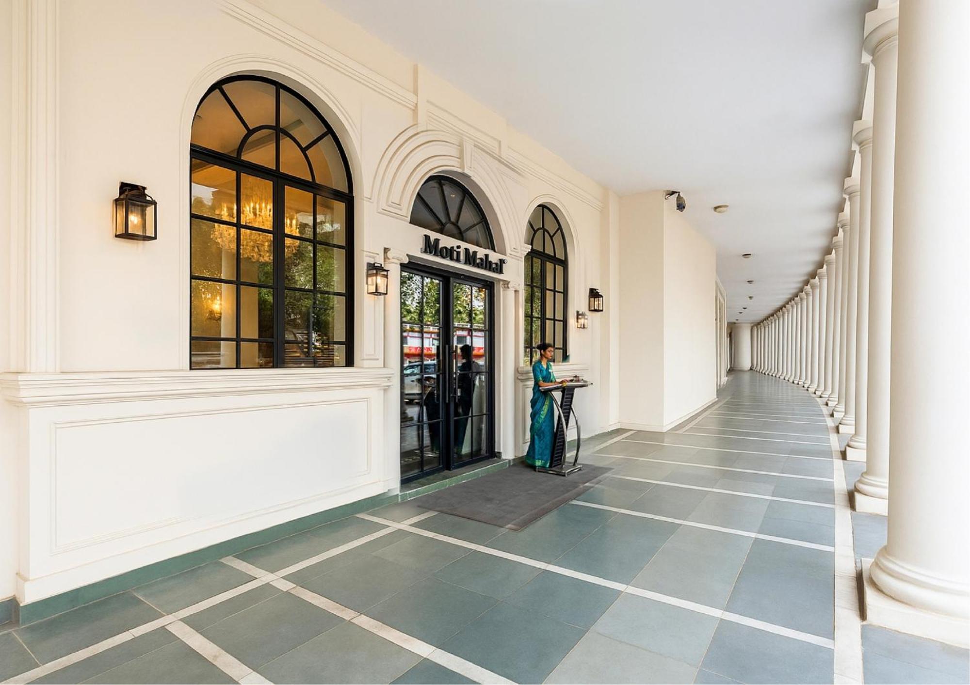 Saltstayz Autograph - Connaught Place