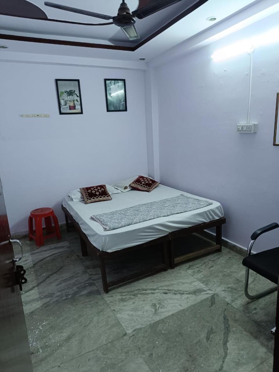 Frazyone Hostel