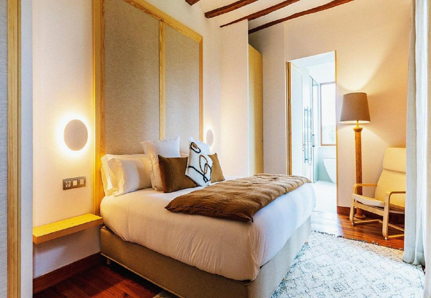 Hotel The Royal En Casa Near Delhi Airport