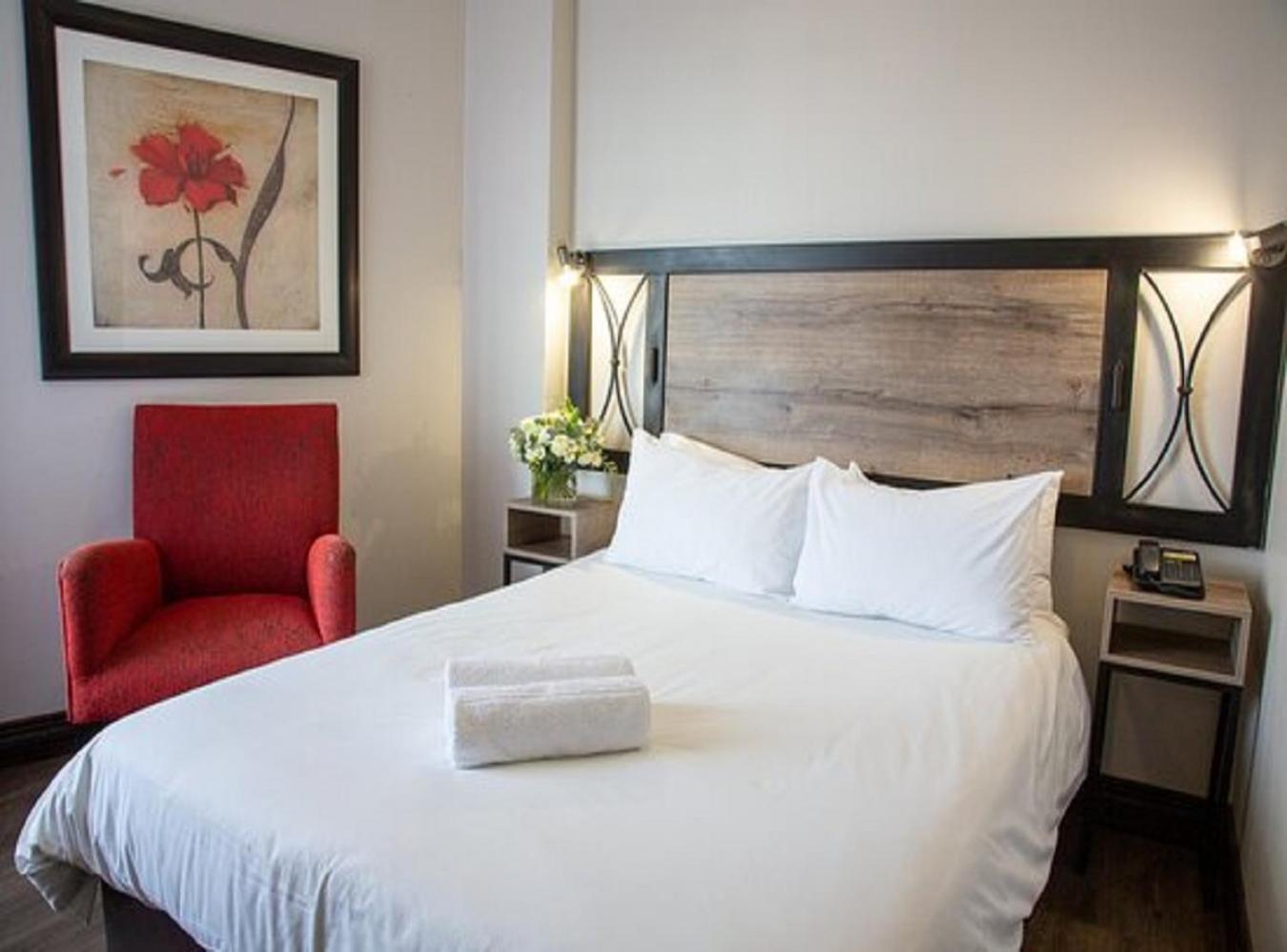 Hotel The Royal En Casa Near Delhi Airport New Delhi