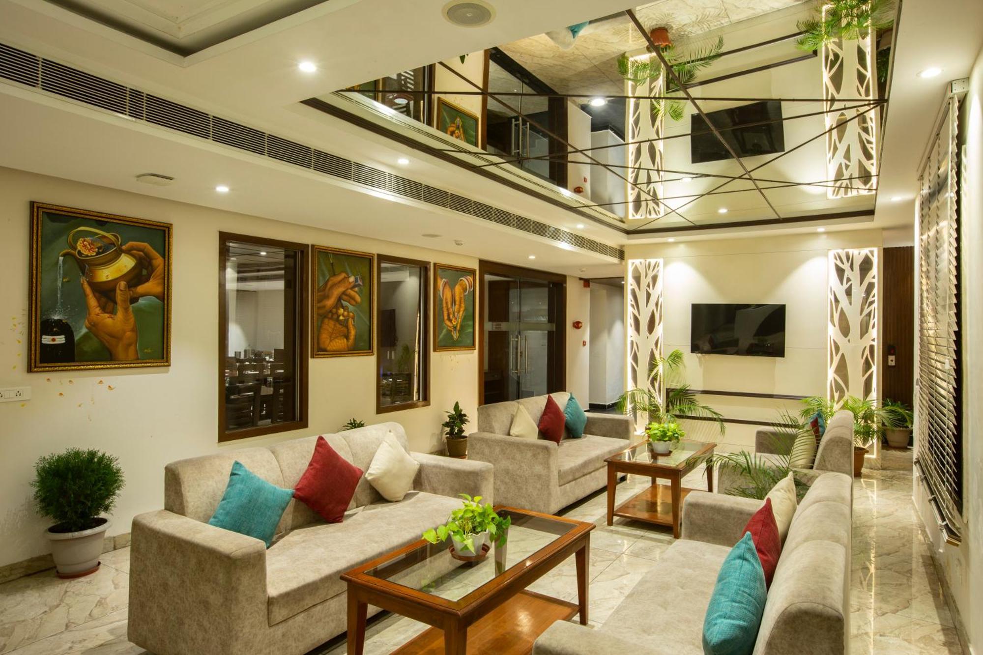 Hotel Park View Delhi Airport 4*