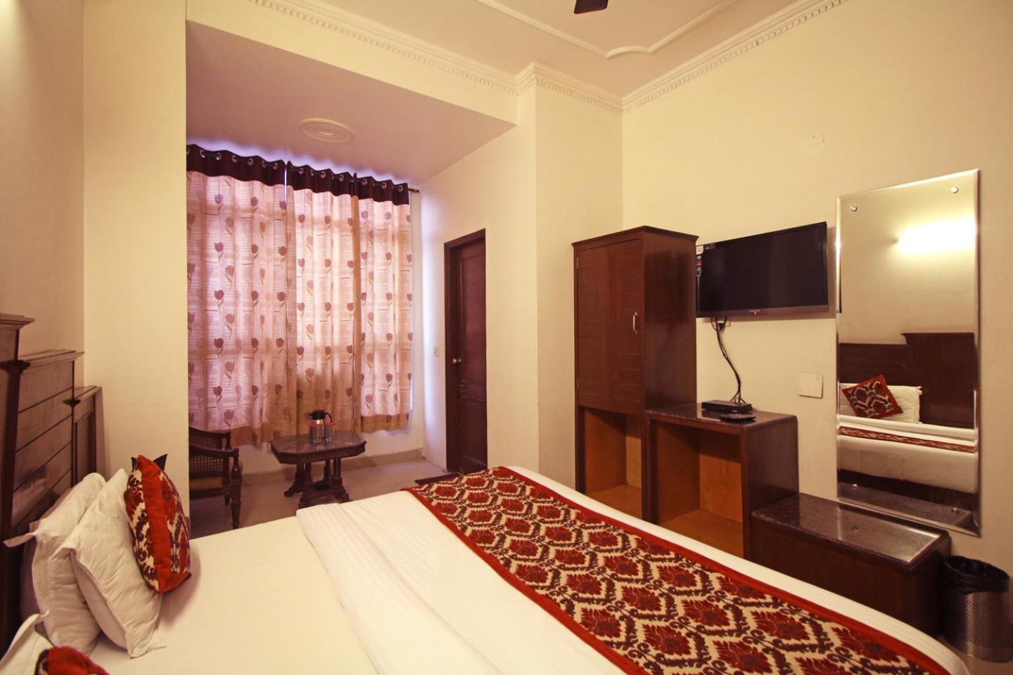 Hotel Hindustan International 2*