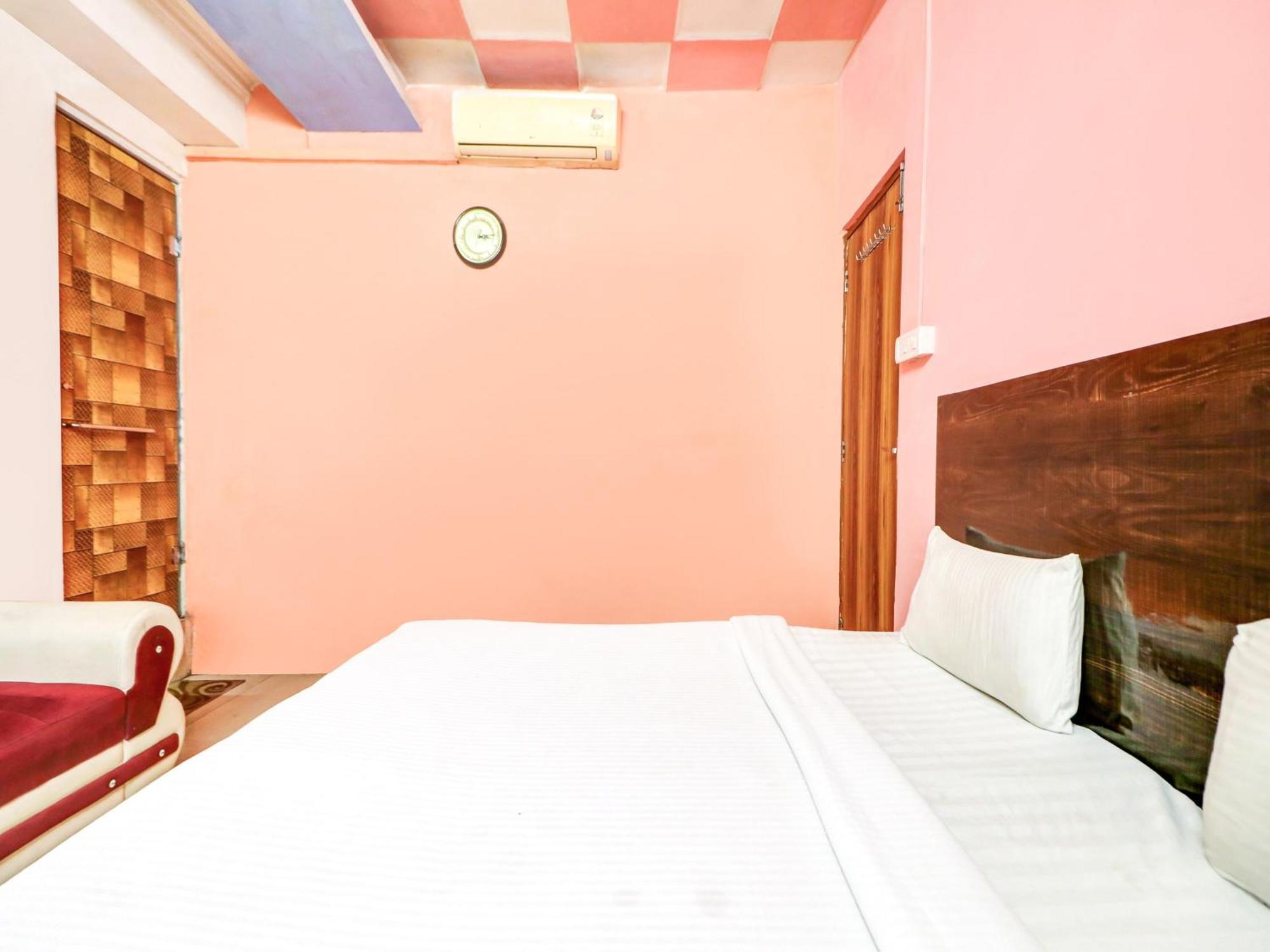 O The Shagun Residency New Delhi