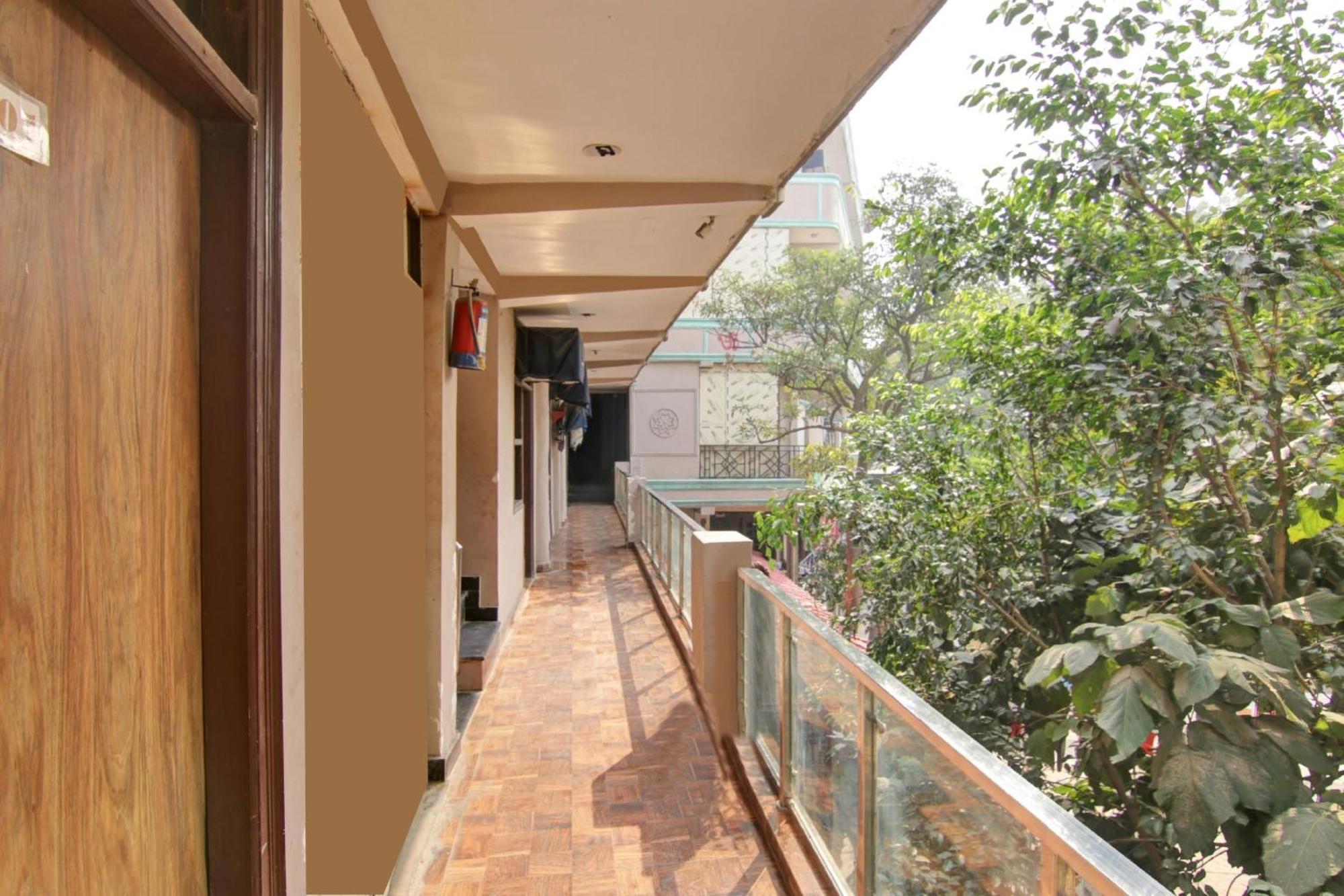 Hotel O 3*