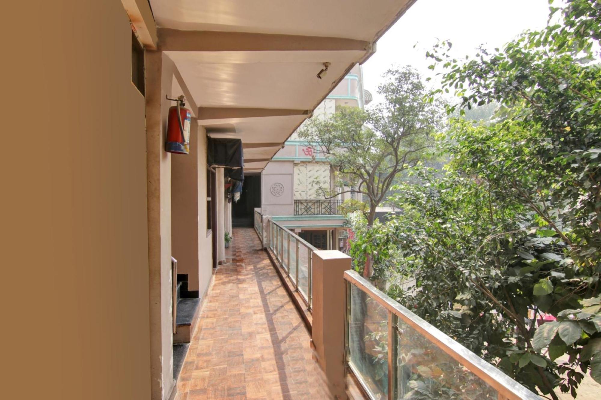 Hotel O 3*