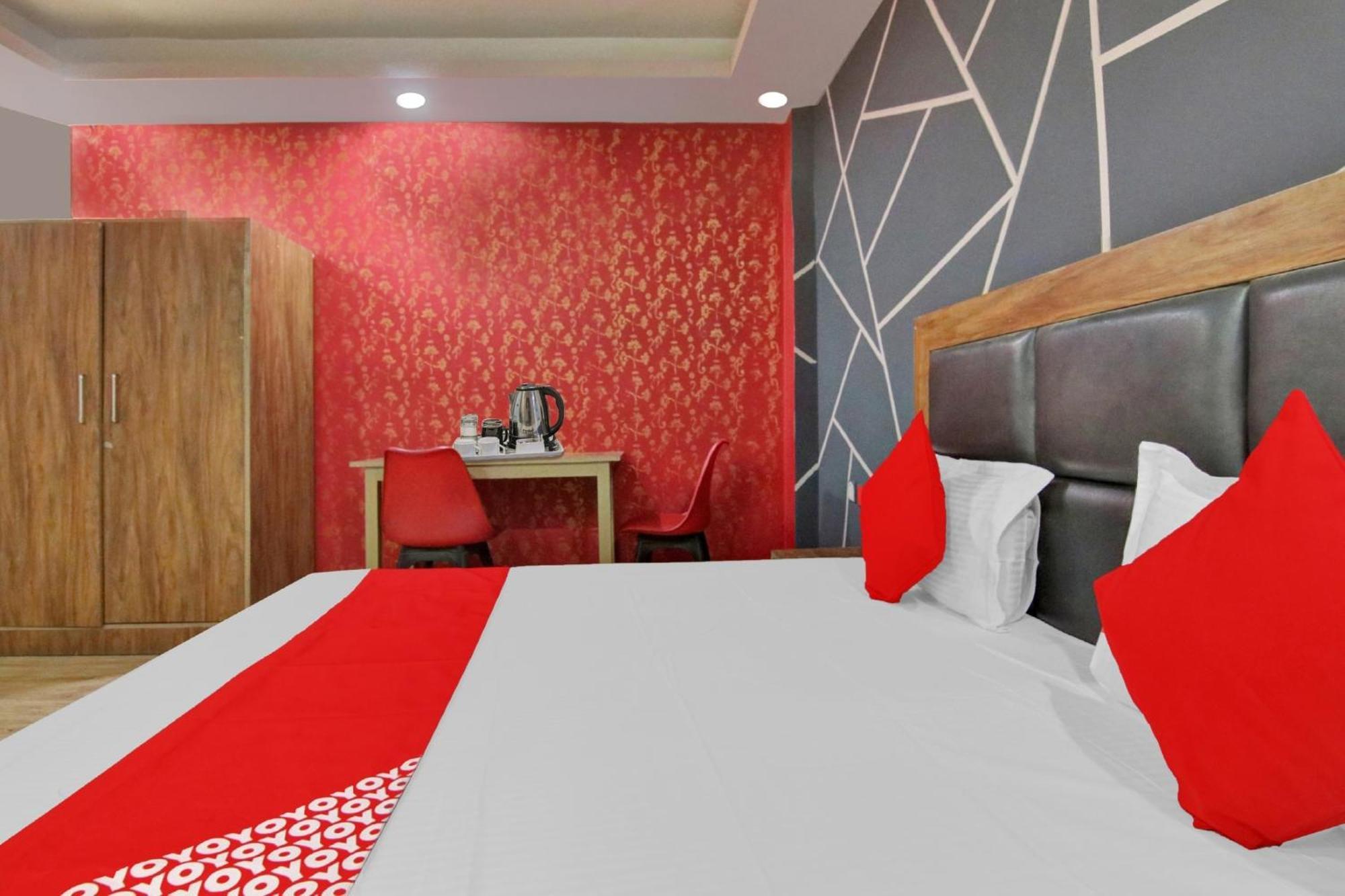Hotel O
