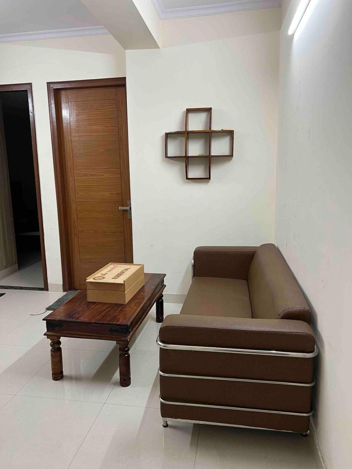 The Raveesh - 2Bhk Fully Furnished Apartment J85 Bed & Breakfast New Delhi