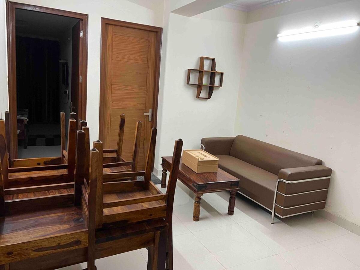 The Raveesh - 2Bhk Fully Furnished Apartment J85 2*