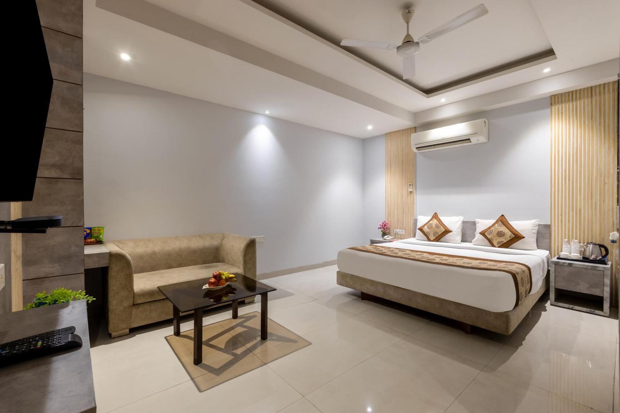 Stanley By Smart Group New Delhi