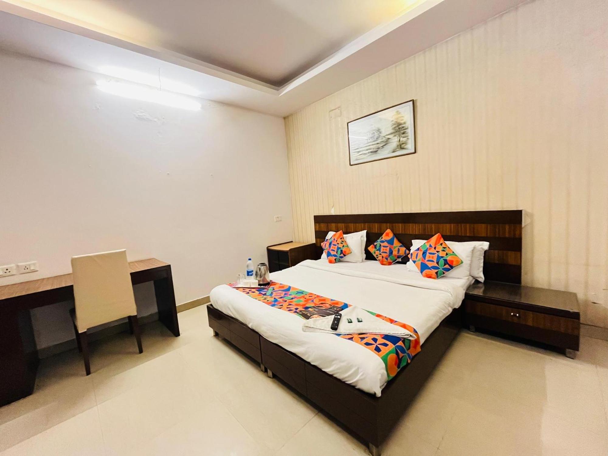Le Grand - Kalka Ji Hotel
