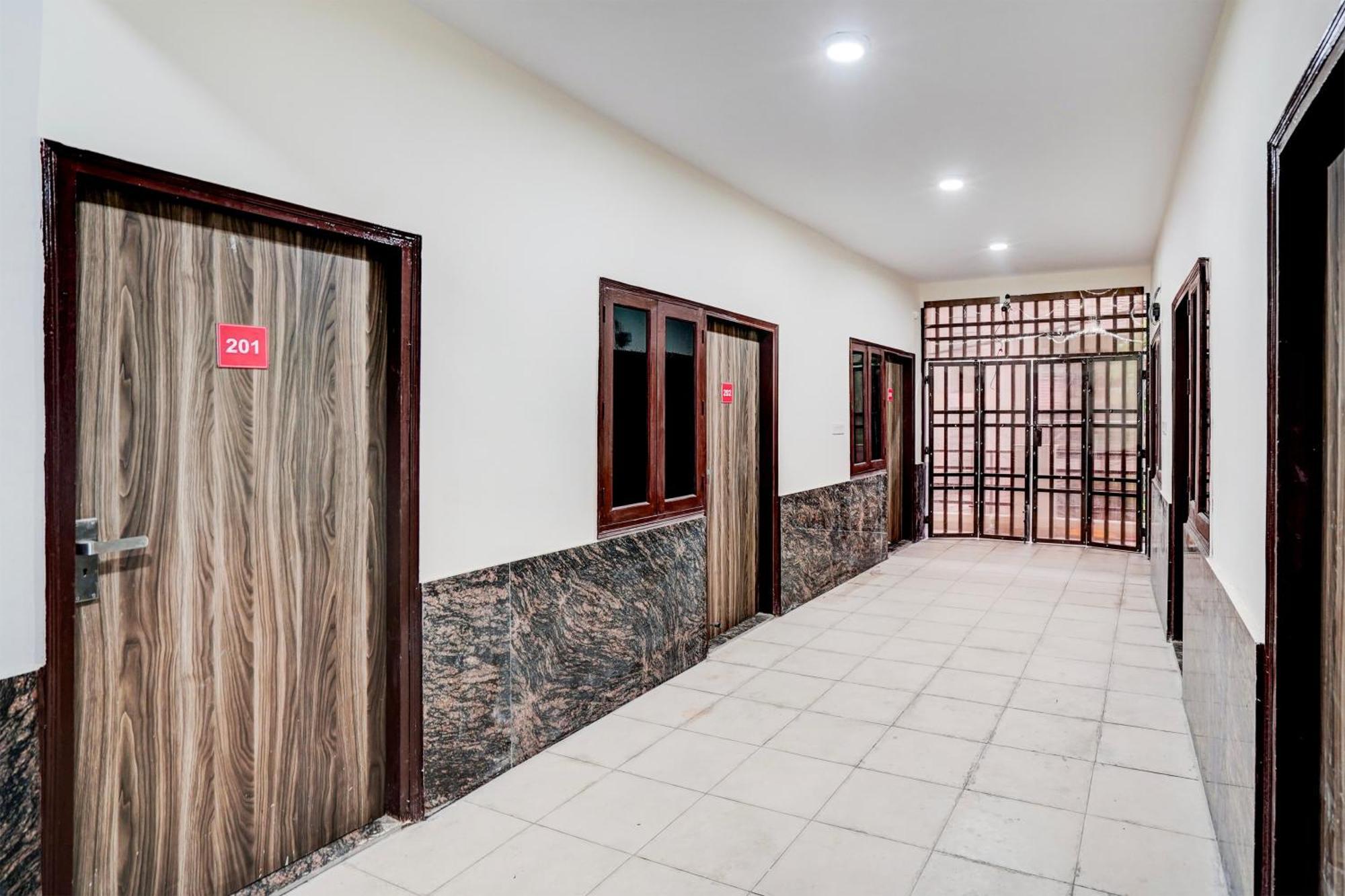 Hotel O Anmol Residency New Delhi