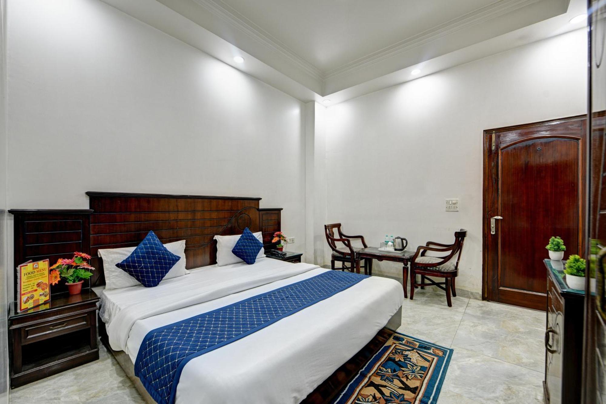 Legend International - 02 Mins From Station New Delhi