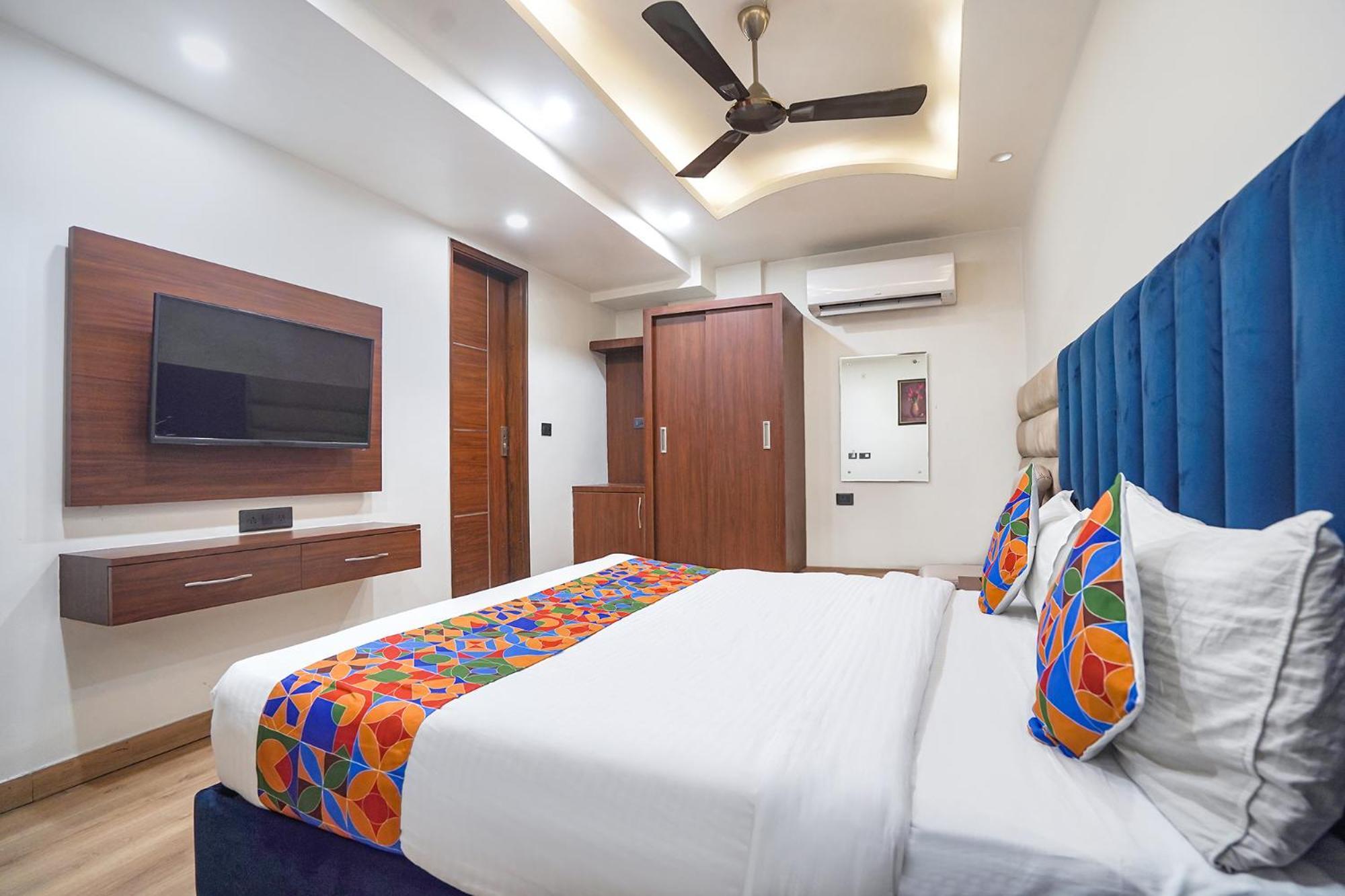 Fabhotel Golden Eye New Delhi