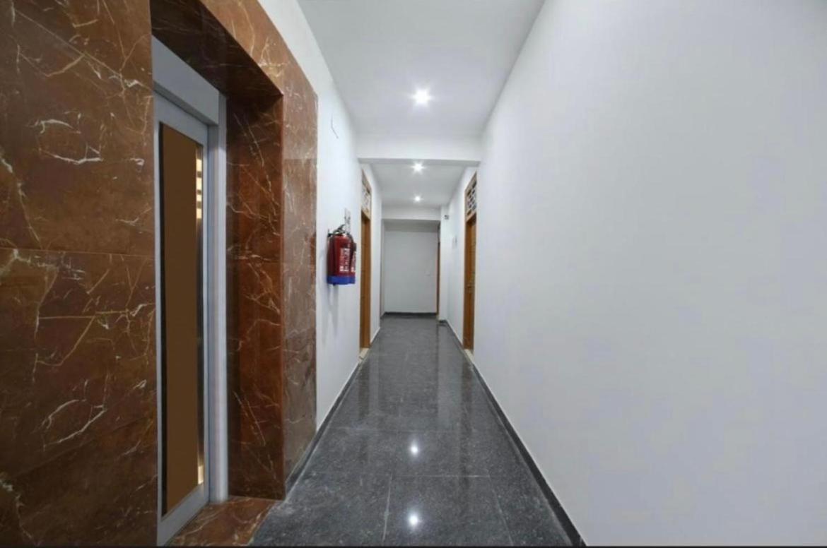 Hotel Moon Residency-near Delhi Airport New Delhi