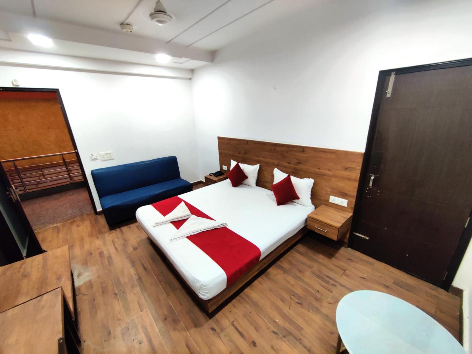 La Vista Karol Bagh Delhi