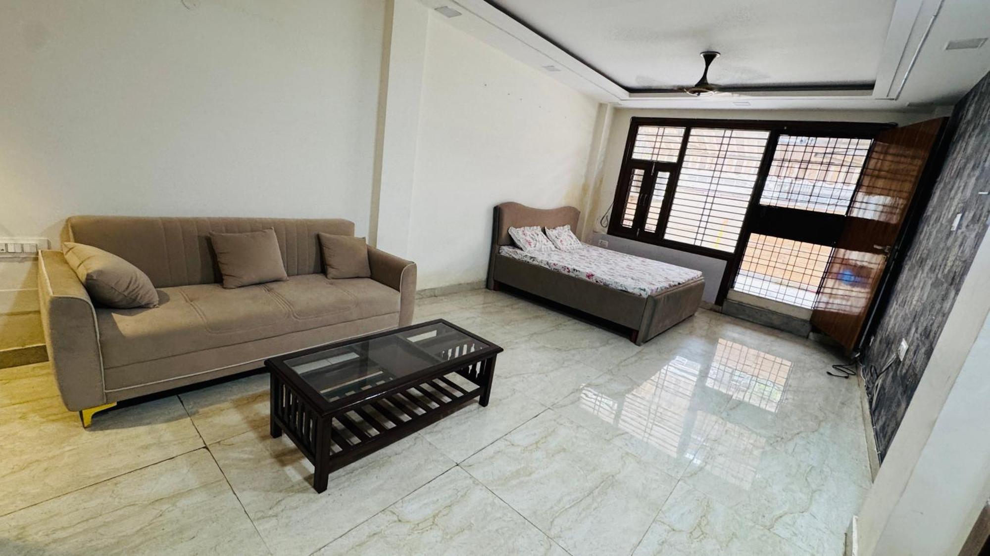 Nestie Apartment New Delhi