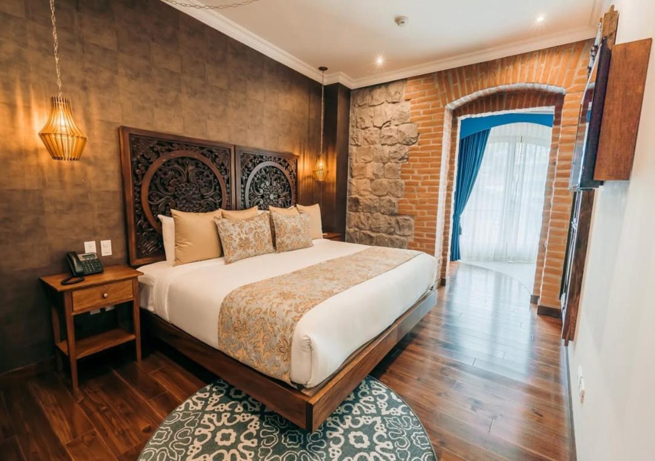 Grand Atlantiis Near Delhi Igi Airport 4*