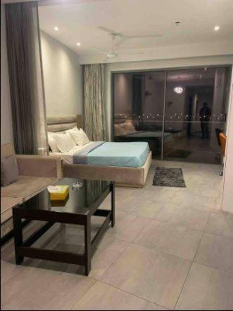 40th Floor River View Supernova New Delhi