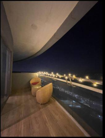 Apartment 40th Floor River View Supernova