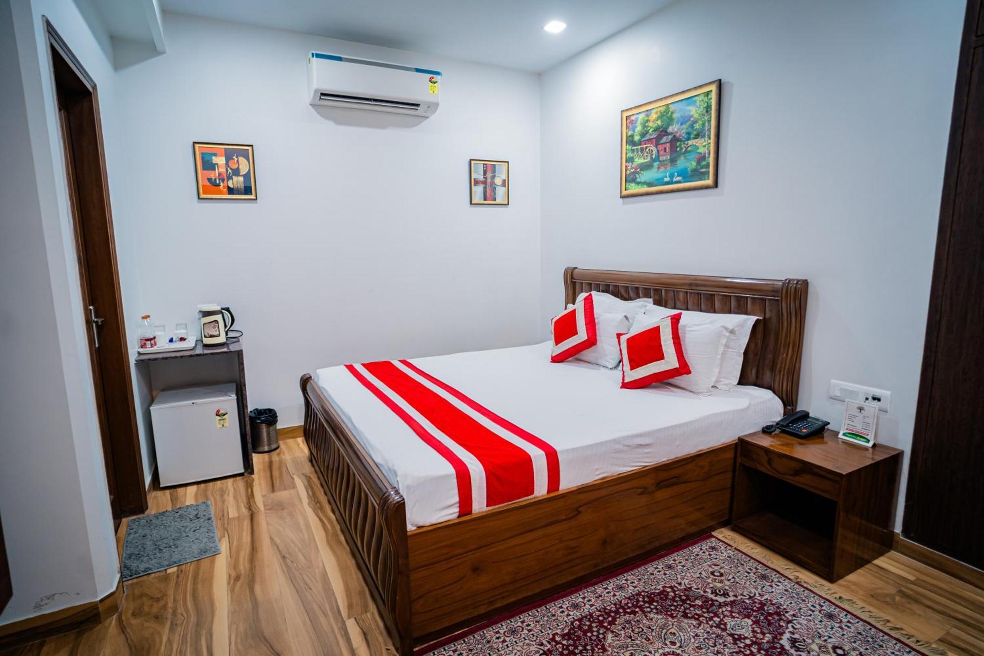 Bed & Breakfast Peepal Tree Residency New Delhi