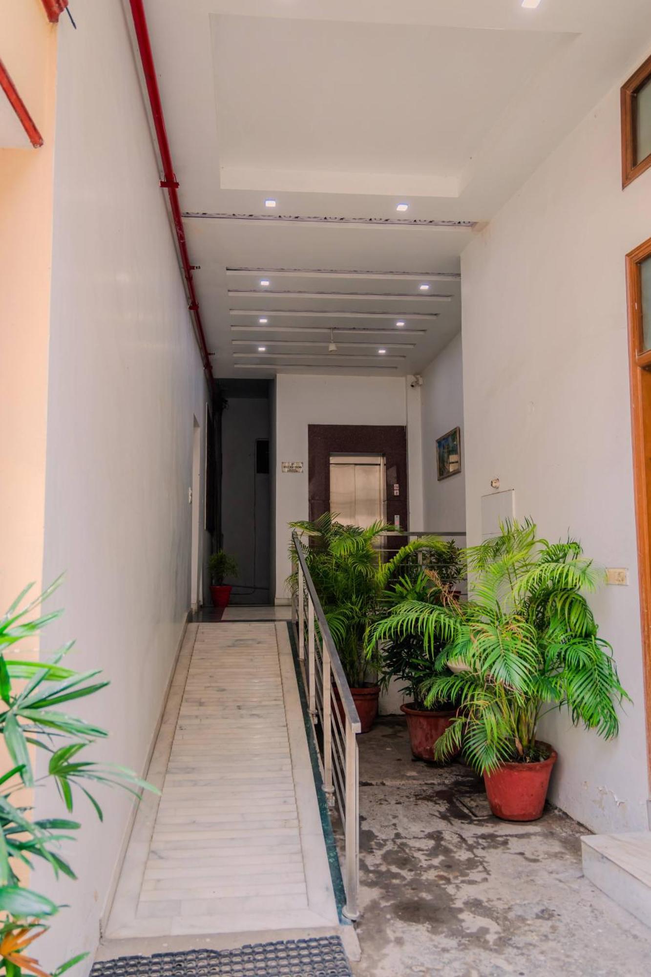 Bed & Breakfast Peepal Tree Residency