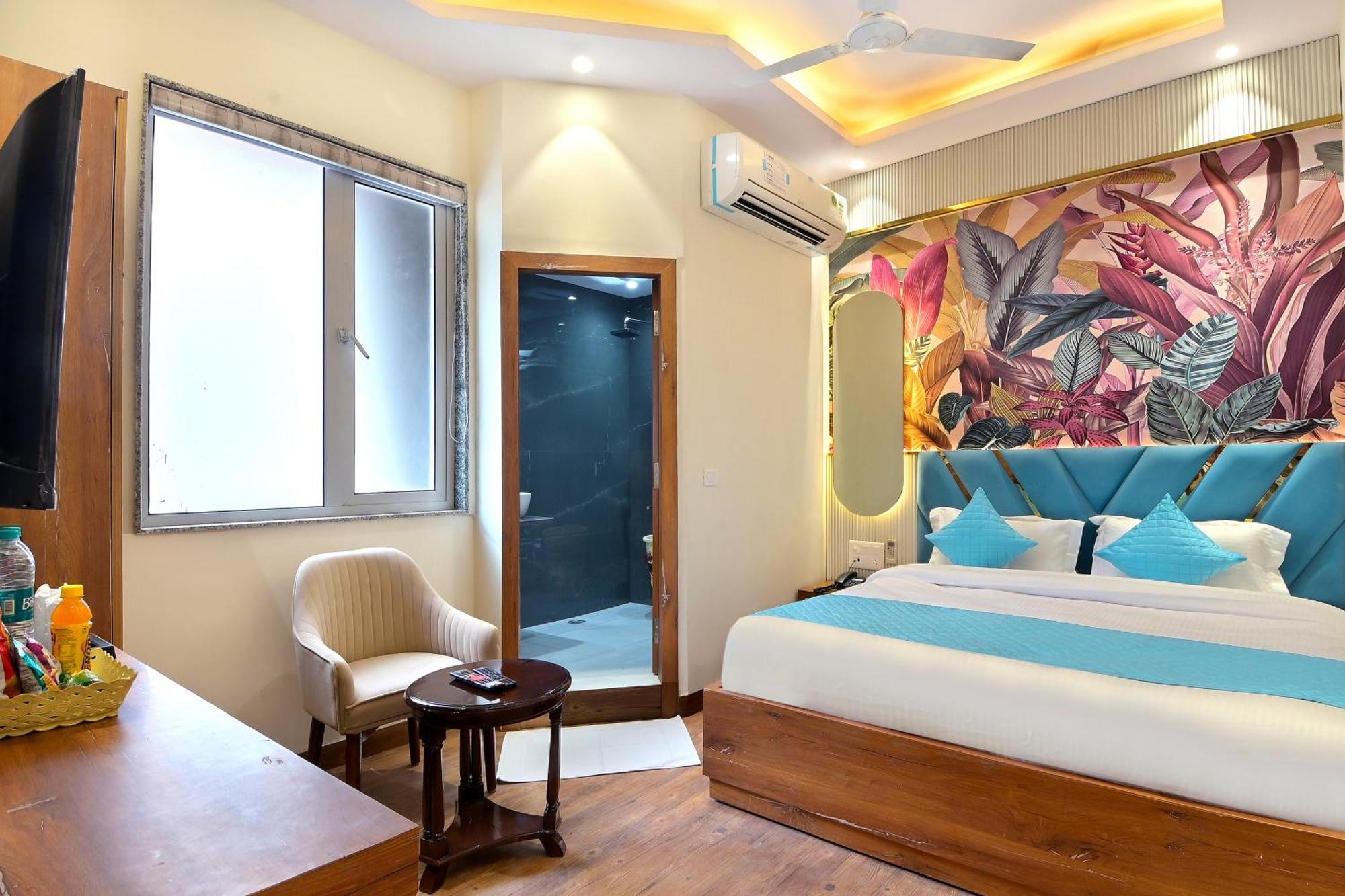 Hotel Saina International Nova Deli