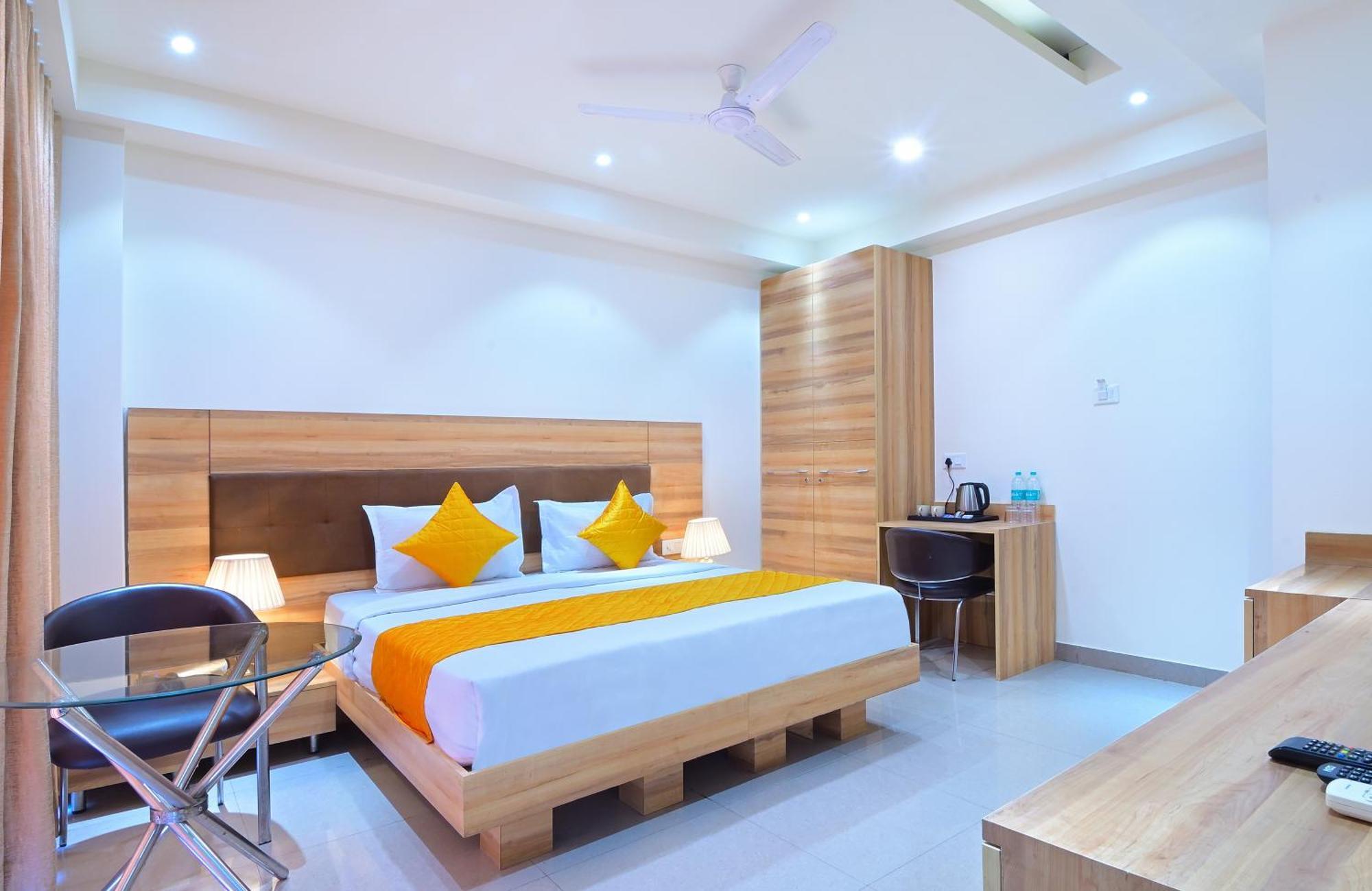 Hotel My Sector 23 Near Yashobhoomi Dwarka New Delhi