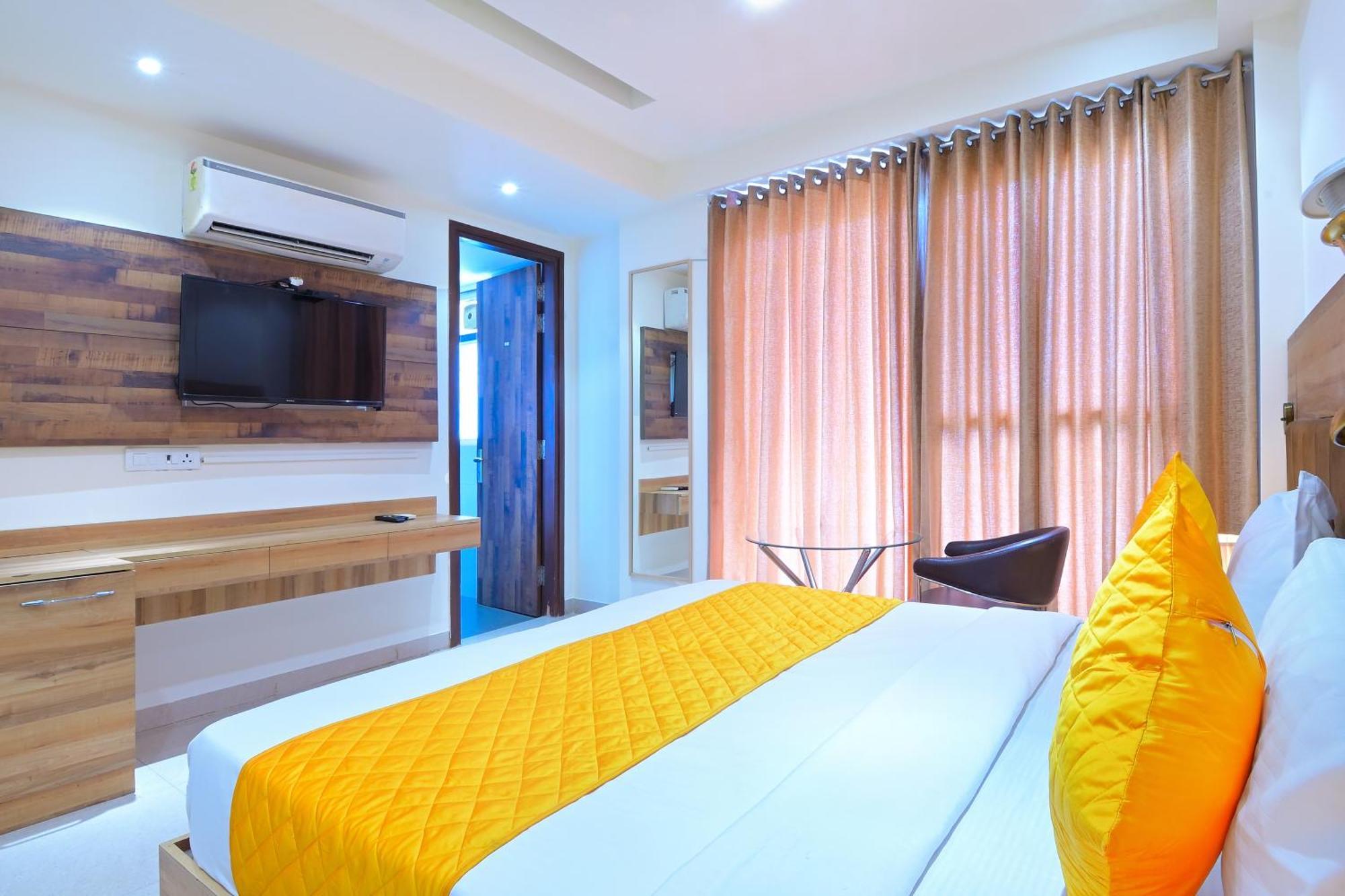 My Sector 23 Near Yashobhoomi Dwarka 3* New Delhi