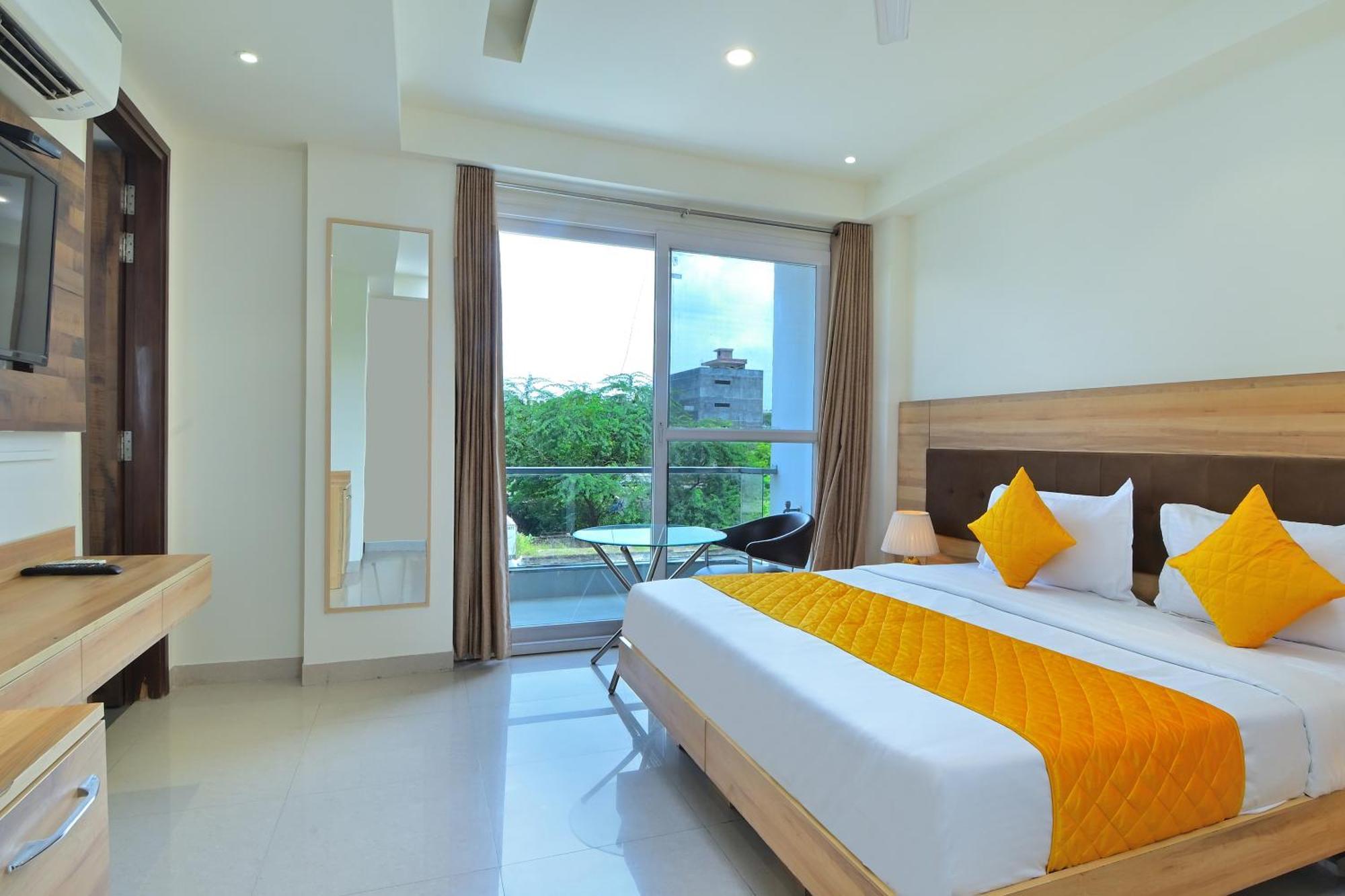 Hotel My Sector 23 Near Yashobhoomi Dwarka New Delhi