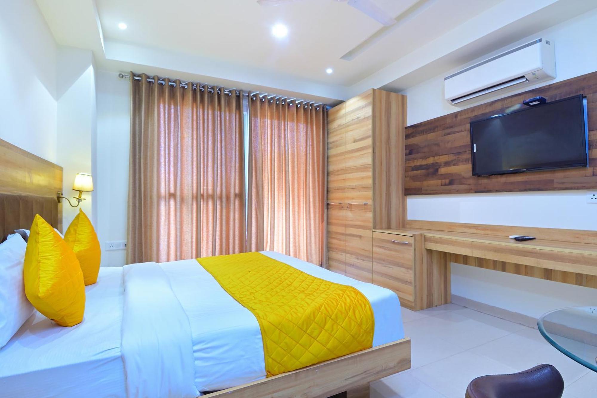 Hotel My Sector 23 Near Yashobhoomi Dwarka New Delhi