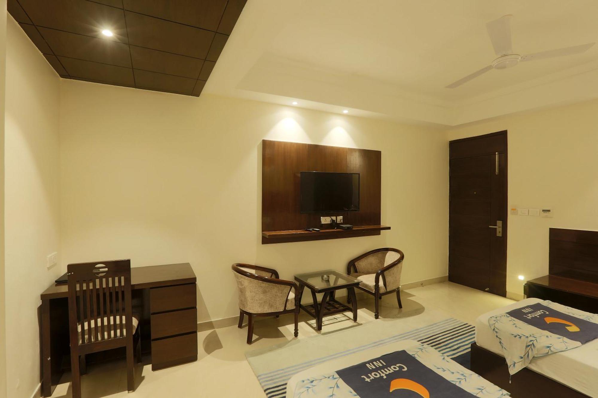 Hotel Park Plaza Near Delhi Airport Nova Deli