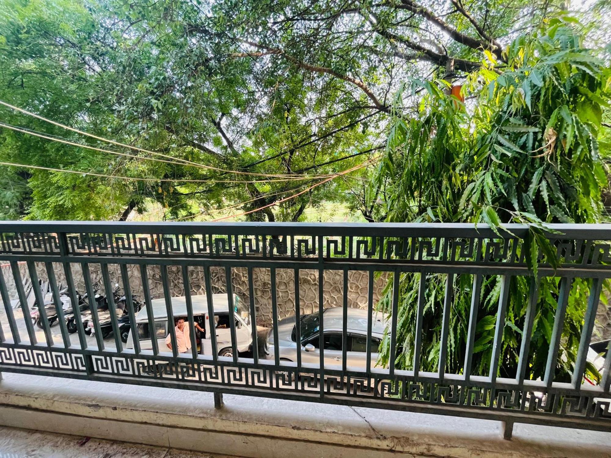 C 5 Hauz Khas * Nova Deli