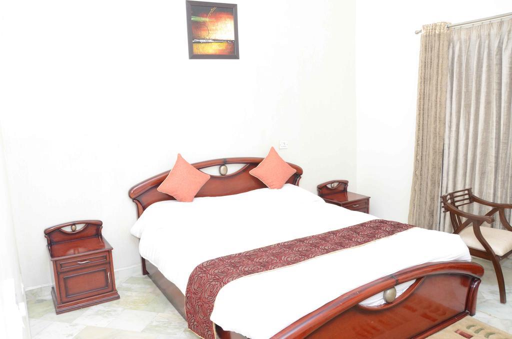 Namaste Apartments New Delhi