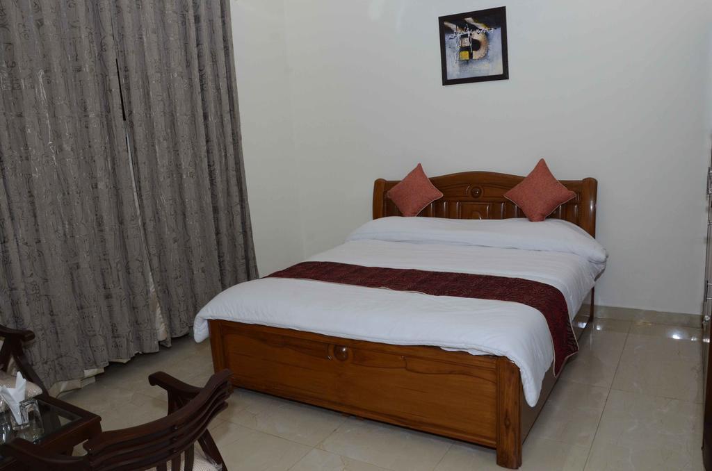 Namaste Apartments *