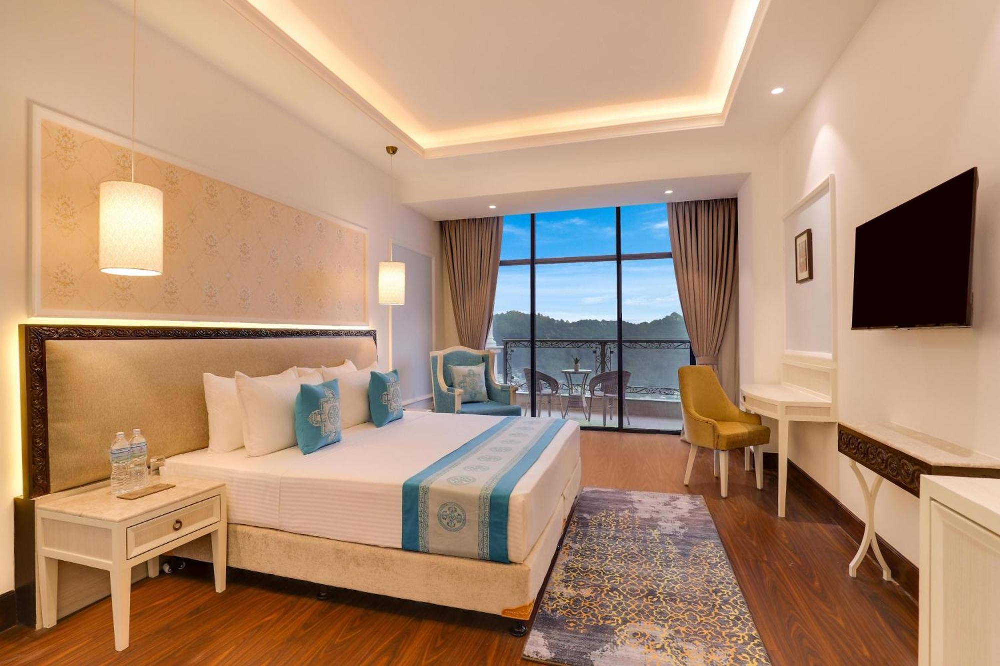 Infinity International Near Igi Airport 4*