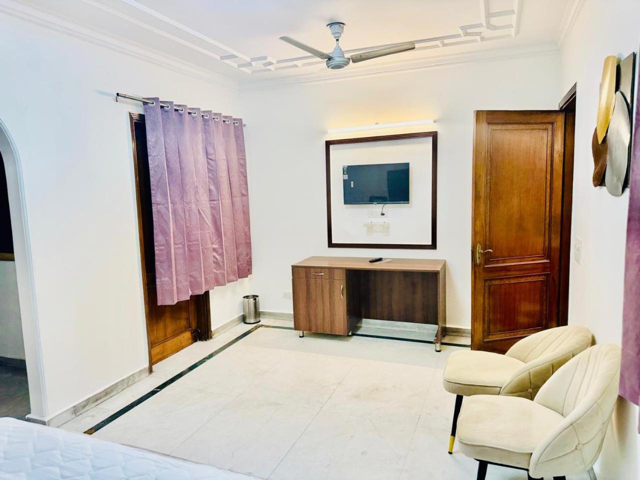 Fortune Service 2bhk, E-30