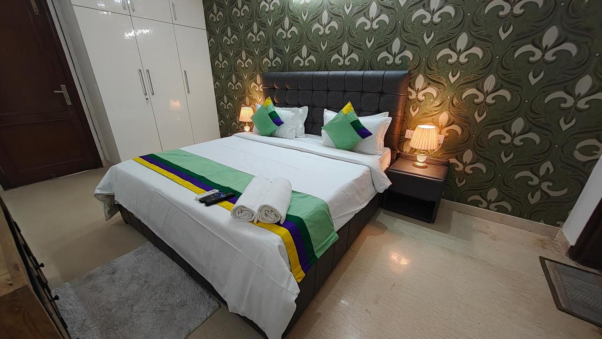 Fortune Service 2bhk, E-30 Apartment *