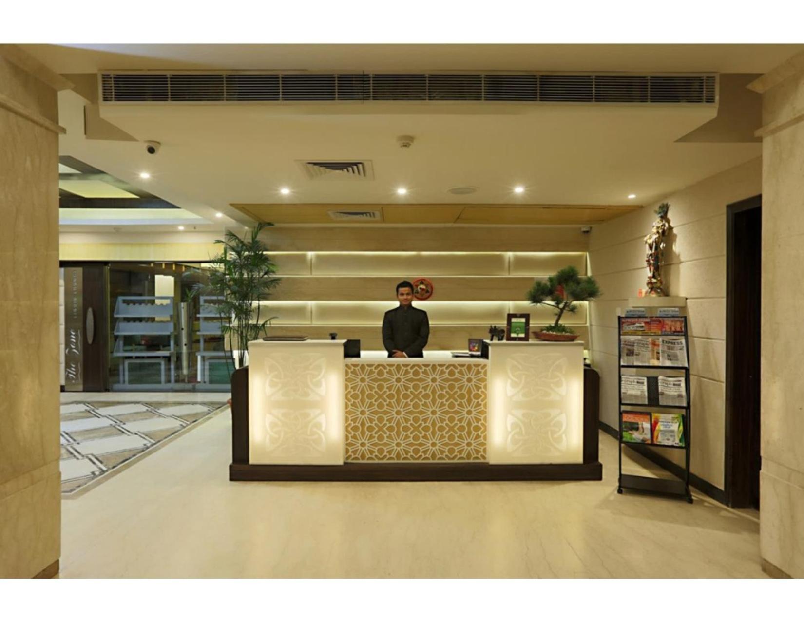 Aerostay Residency Near Delhi Airport *