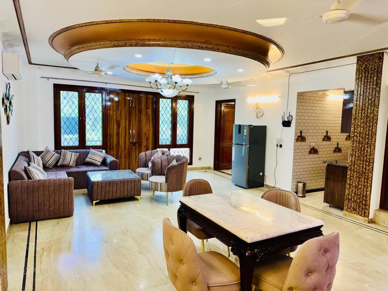 Divine India Service Apartment, 1 Bhk, E- 30 Apartamento