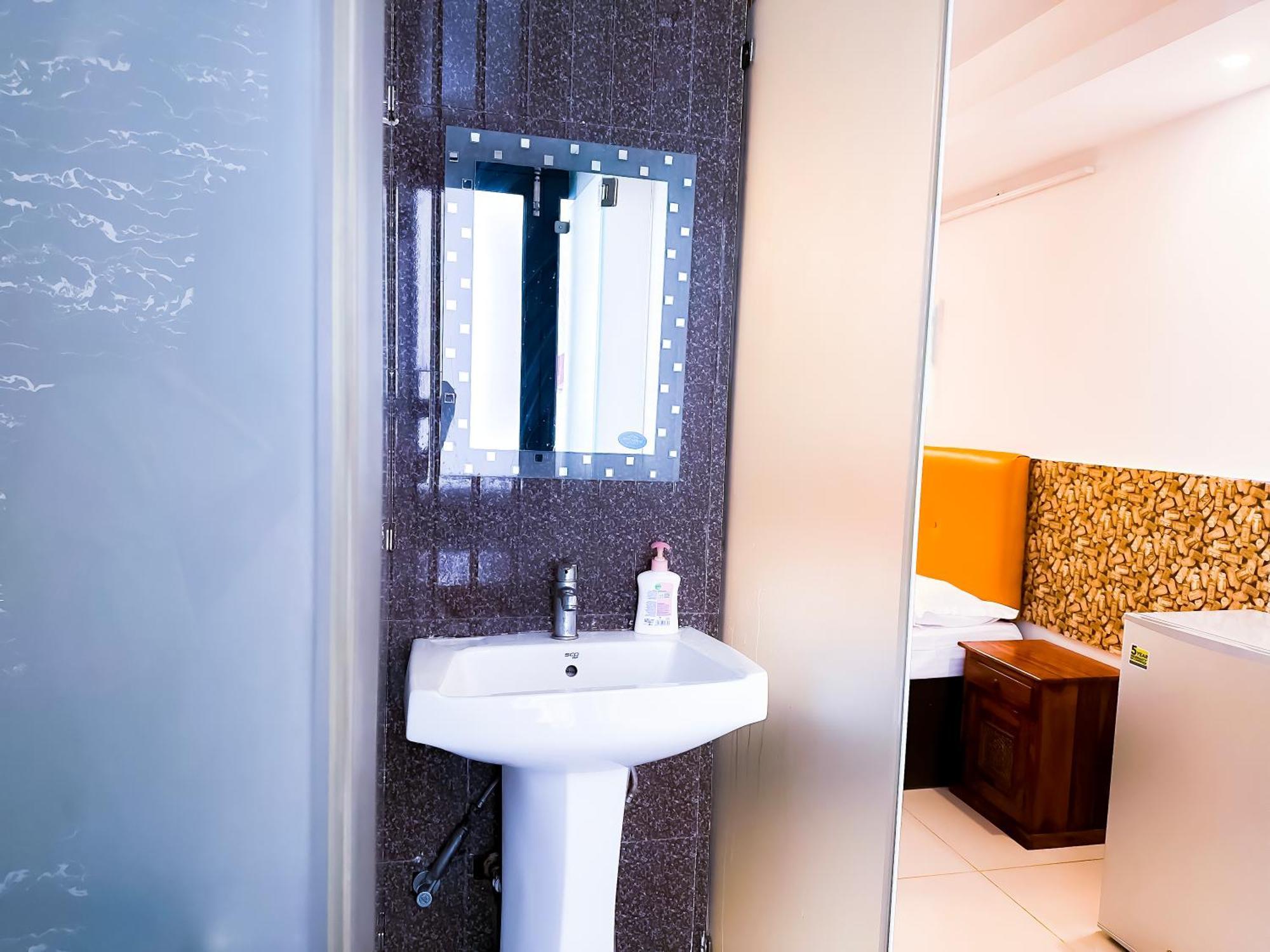 Hauz Khas House 3*