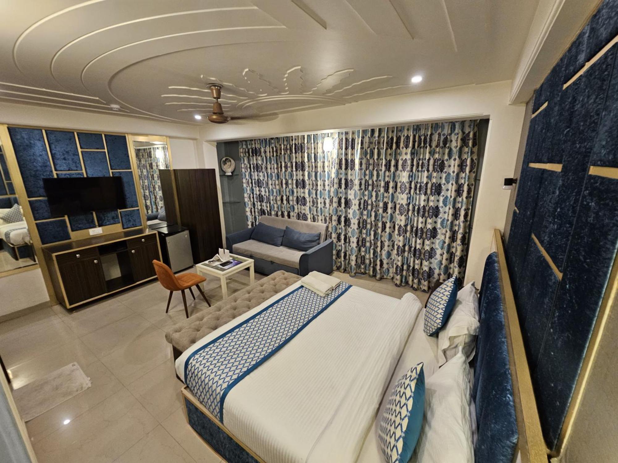 Oppera Delhi International Airport Hotel New Delhi
