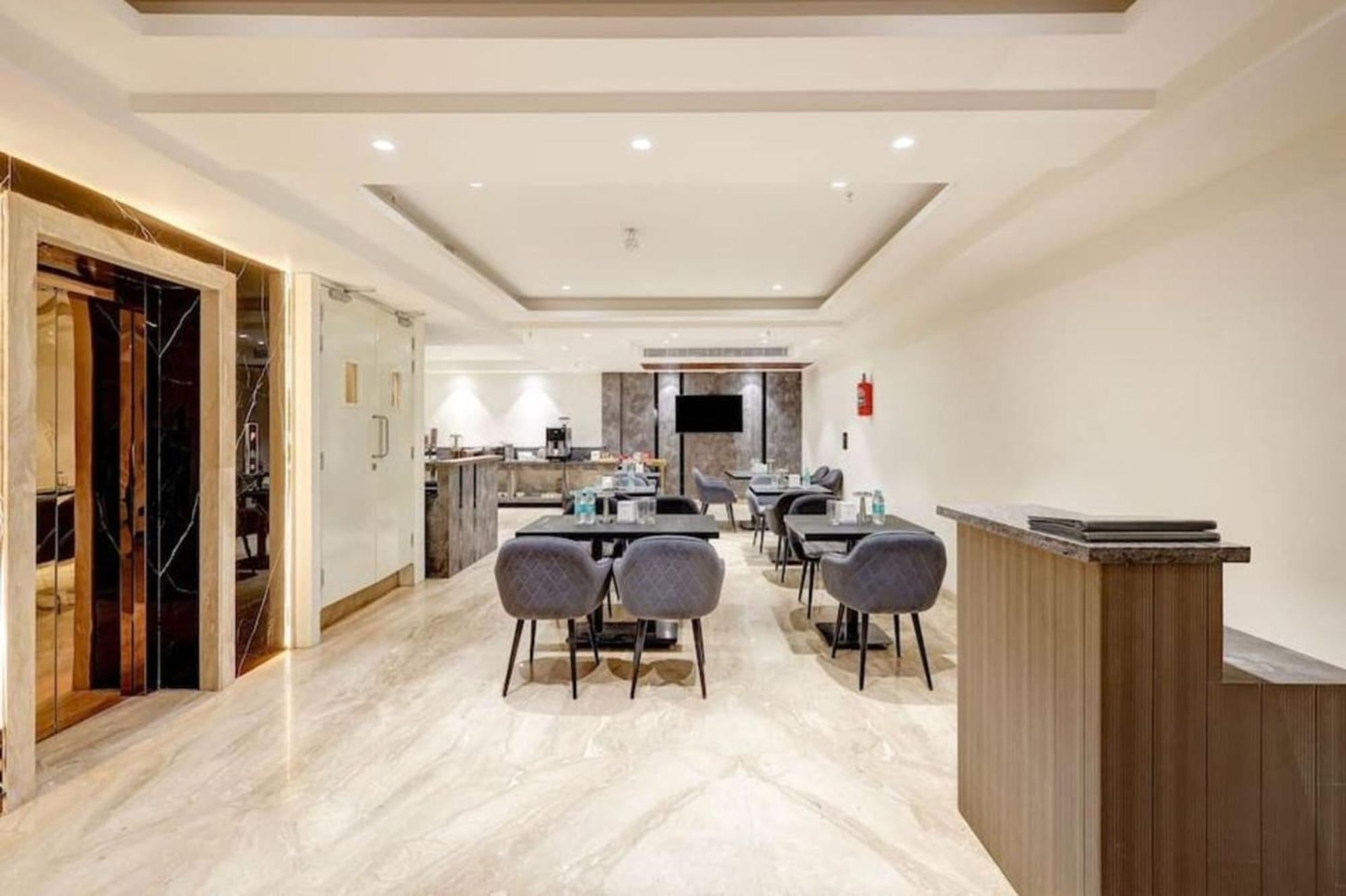 The Tyche - Traveller's Choice Award Winner 2025 Hotel New Delhi